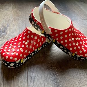 Disney Minnie Mouse Crocs